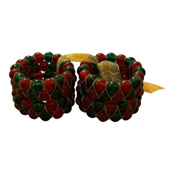 KEMP & BEATLEY SET OF 4 CHRISTMAS RED & GREEN GLASS BEADED NAPKIN RINGS HOLDERS - Picture 1 of 5